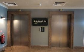 B&B Hotel London Heathrow